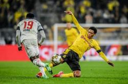 开云体育app-多特蒙德防线透露破绽，需立即调整战术