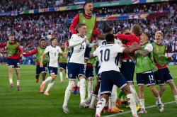 开云体育-英格兰与荷兰争夺胜利，看谁能笑到最后的简单介绍