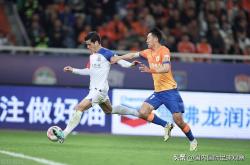 开云体育官方网站-上海申花队全力备战，争取赢得连胜的简单介绍