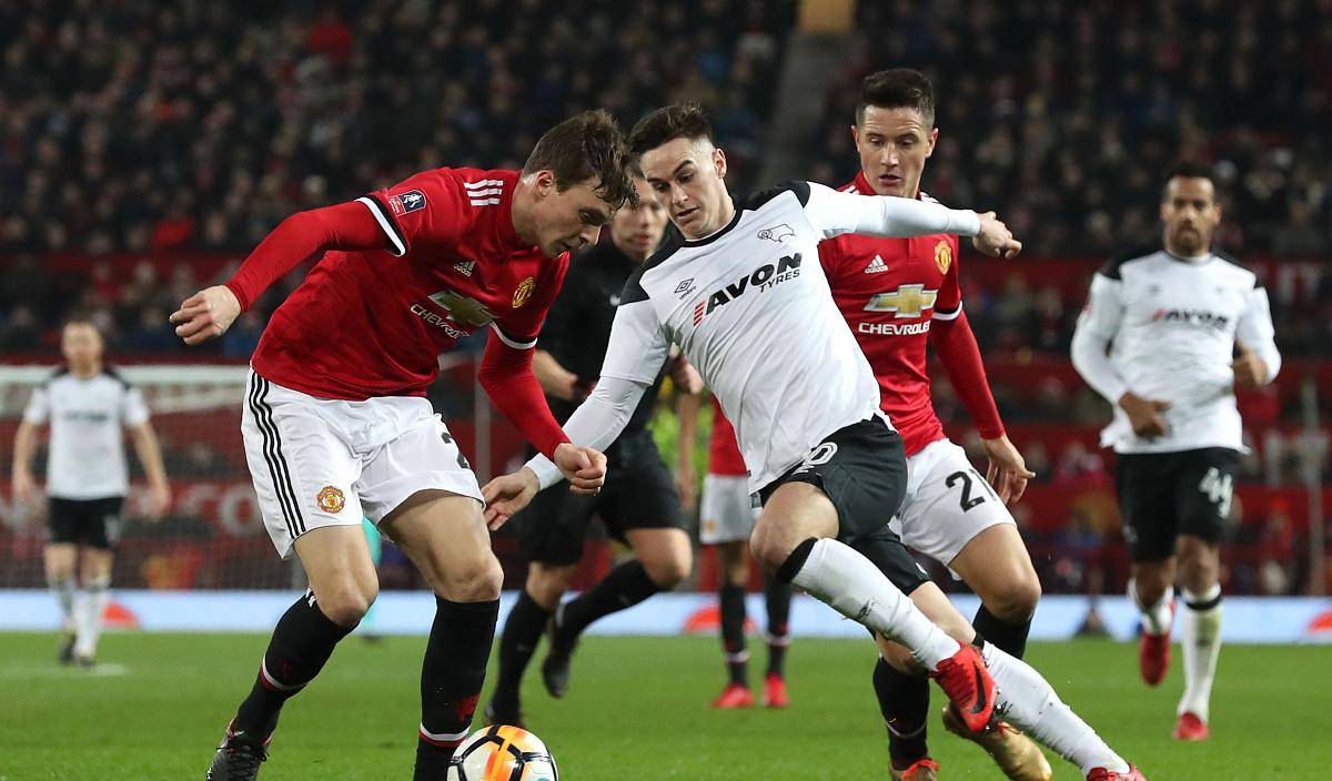 阿拉维斯惨败告负，积分榜步入低位