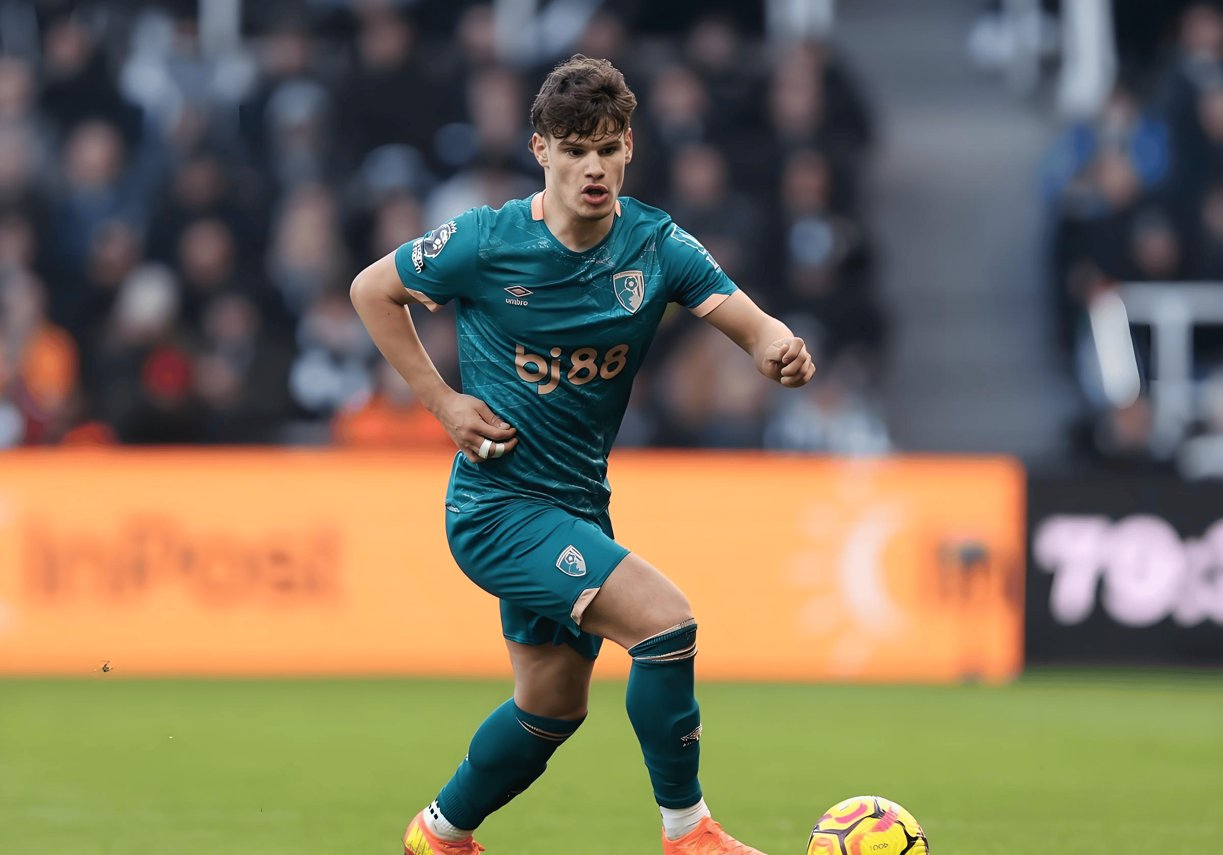 阿森纳狂胜伯恩茅斯，枪手重返欧战区