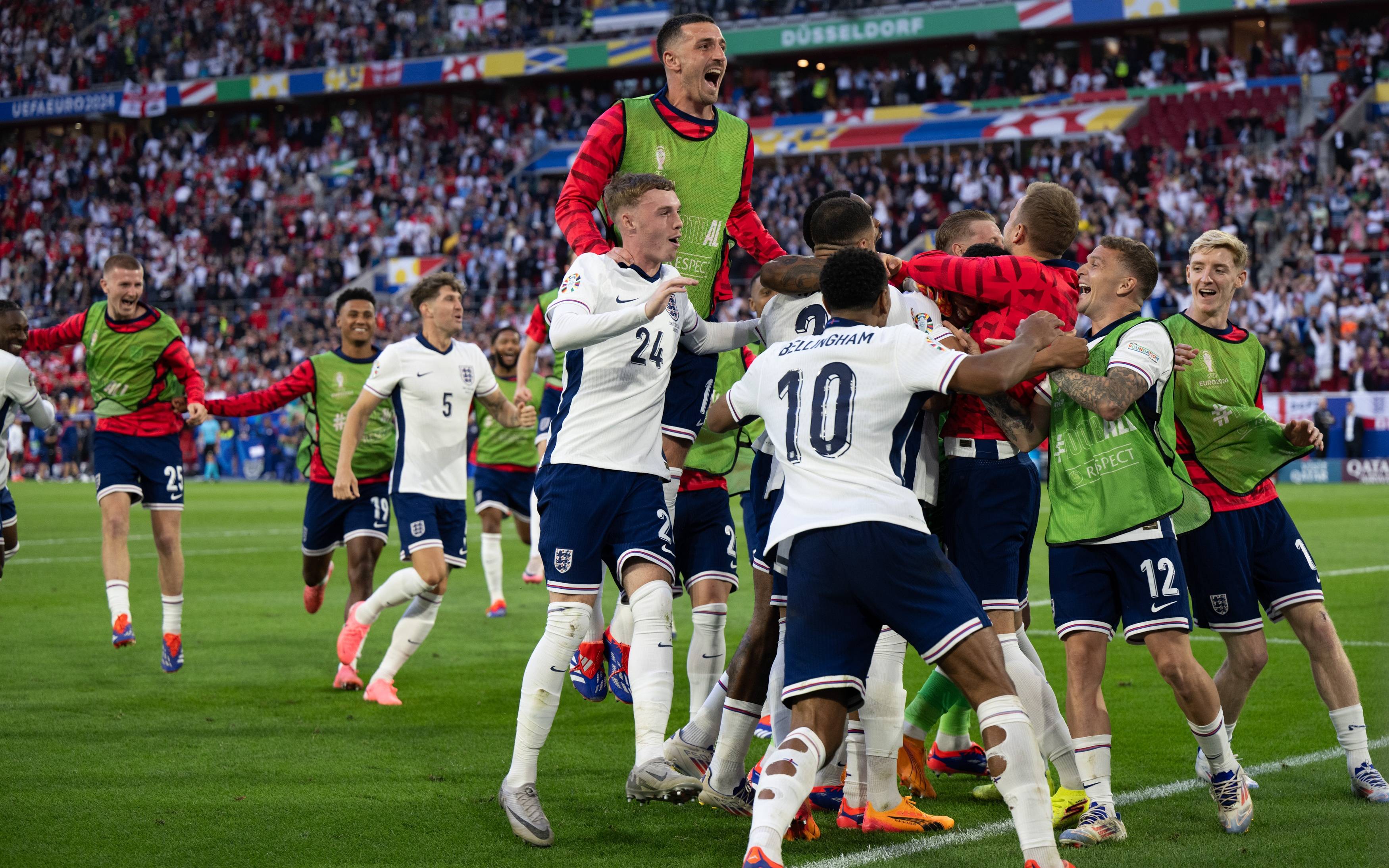 英格兰与荷兰争夺胜利，看谁能笑到最后的简单介绍