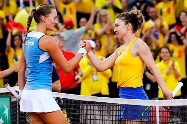 包含法国队逼平白俄罗斯，小组第一在望的词条