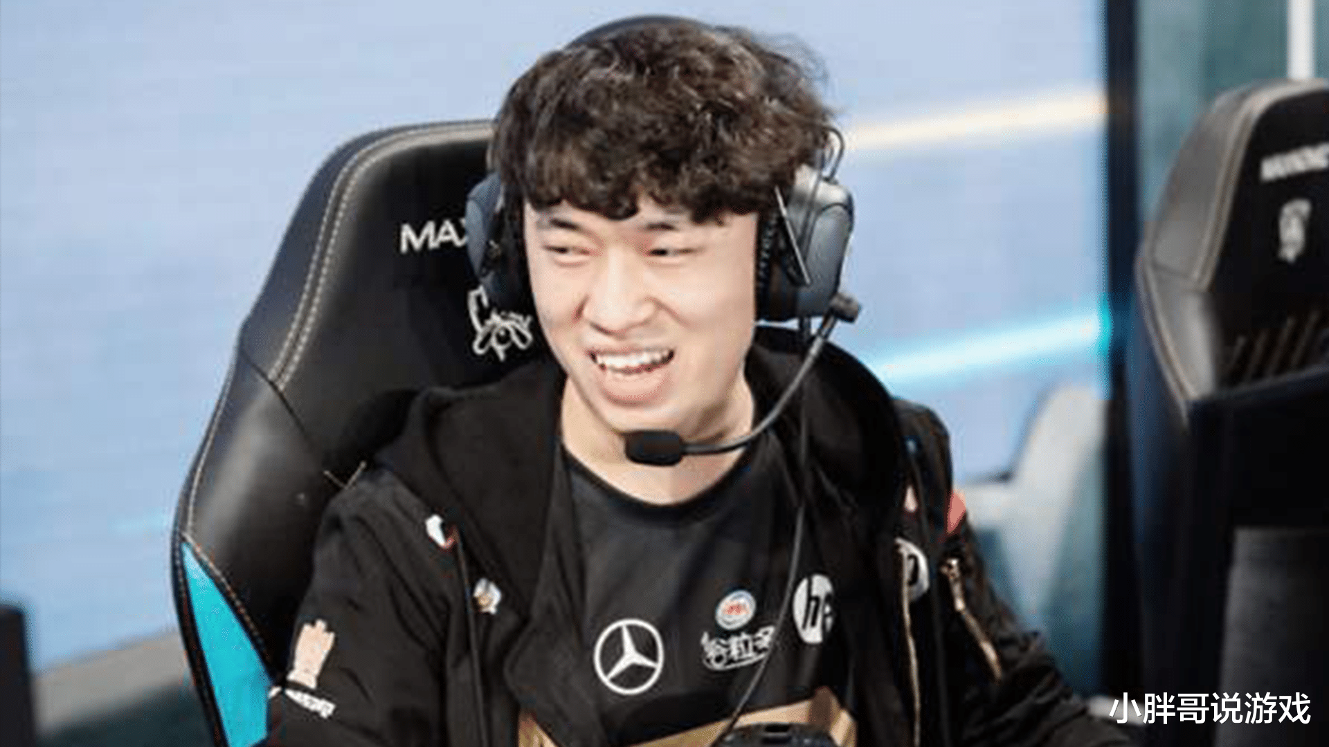 包含DRX2险胜SHR，Uzi高光表现的词条