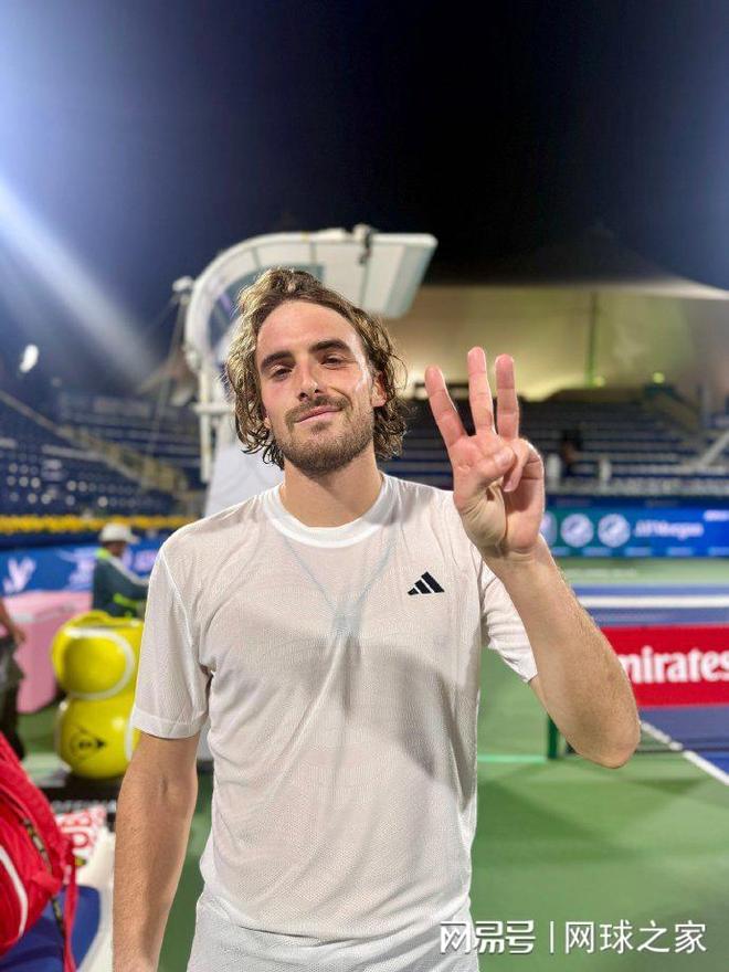 包含日本网球队血洗西班牙网球队，西西帕斯爆发神勇的词条