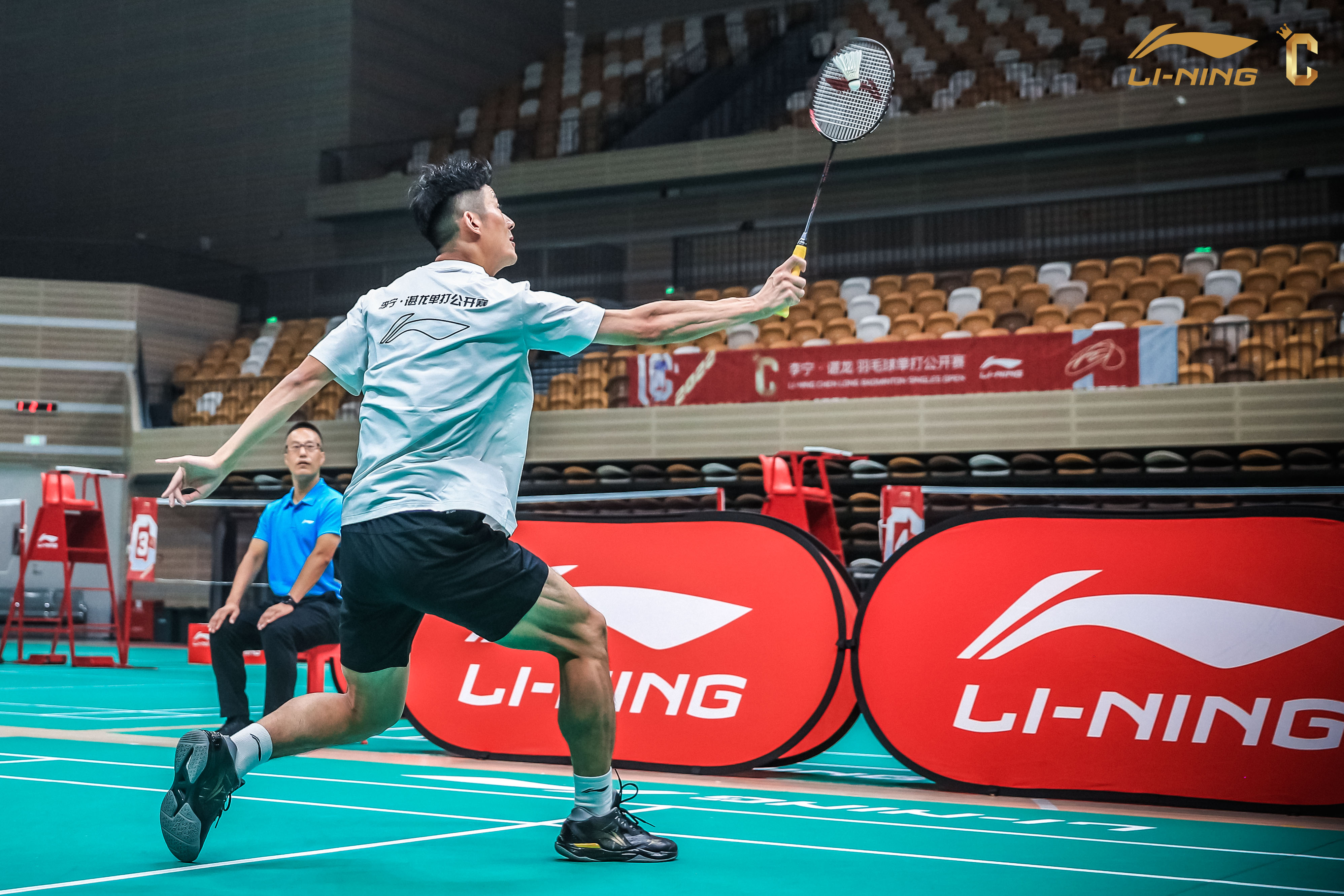 包含日本羽毛球队绝杀丹麦羽毛球队，谌龙高光表现的词条